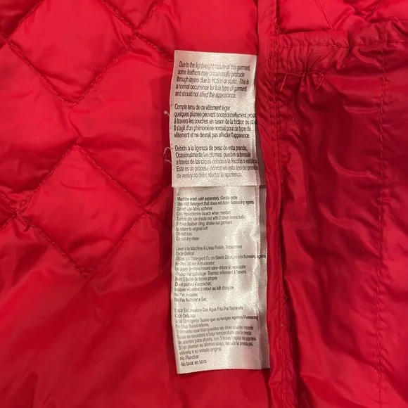 Micheal by Micheal Kors EUC XS light weight puffer vest - Picture 6 of 7